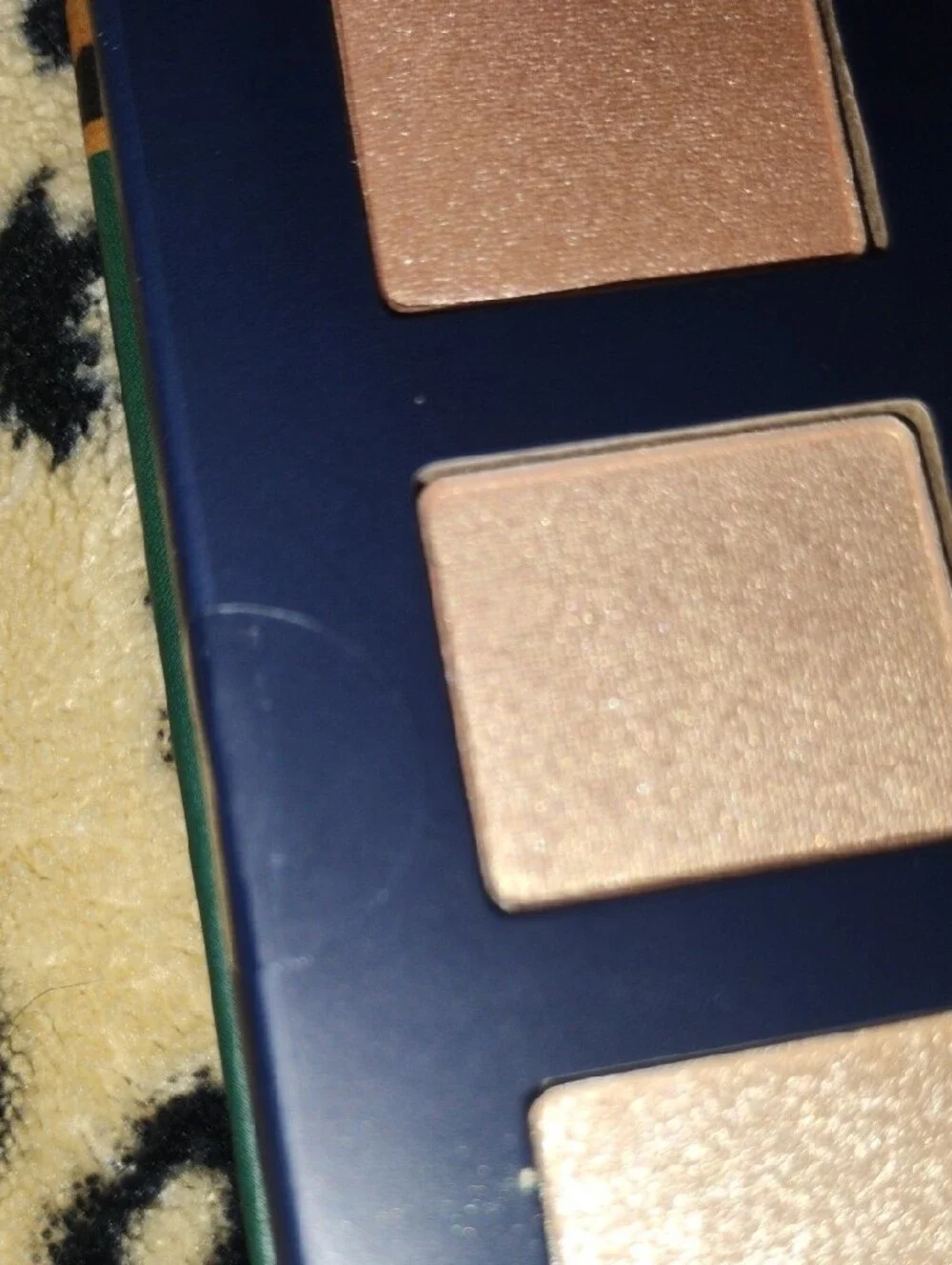 Avon Green Packaged Eyeshadow Pallet